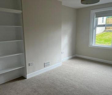 3 bedroom bungalow to rent - Photo 3