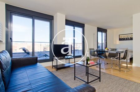 One-bedroom penthouse for temporary rent with a terrace near Puerta de Atocha Station - Foto 3