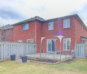 For Lease - 1498 Pinecliff Road, Oakville, Ontario - Photo 1