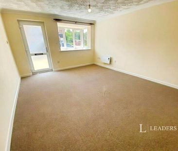 2 bedroom semi-detached house to rent - Photo 2