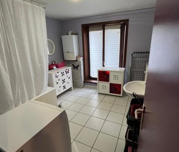 Lumineux appartement 2 chambres à 6041 Gosselies - Photo 1