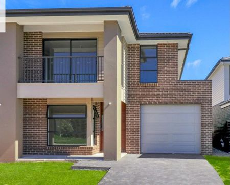 Immaculate Family Home Offering Lifestyle & Convenience - Photo 4