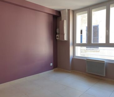 Location Appartement 3 pièces 53m² - Photo 3