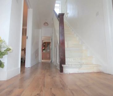 Room in a Shared House, Avery Gardens, IG2 - Photo 3