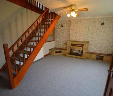 3 bedroom terraced house to rent - Photo 2