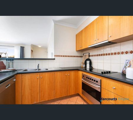 16/27 Eastbrook Terrace, East Perth, WA 6004 - Photo 2