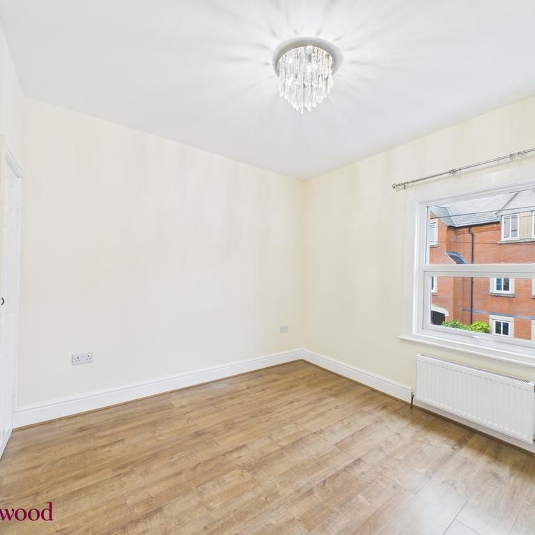 2 bedroom terraced house to rent - Photo 1