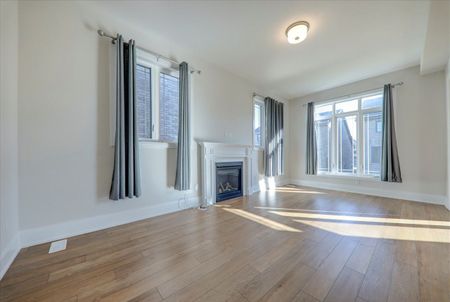 For Lease - 212 Mallory Terrace, Peterborough, Ontario - Photo 4