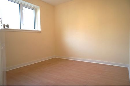 Whiteford Avenue, Dumbarton - Photo 2