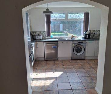 Room in a Shared House, Ashton Drive, BS3 - Photo 5