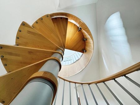 2 bedroom penthouse to rent - Photo 3