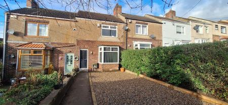 3 bedroom terraced house to rent - Photo 2