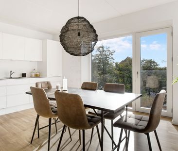 2 værelses bolig med optimal planløsning samt egen terrasse. Modern... - Photo 5