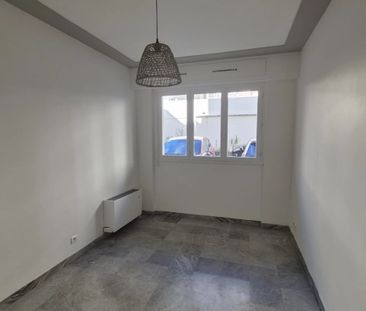 Port, grand studio refait neuf - Photo 1