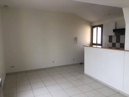 Beau studio avec coin nuit à Montesson - Photo 3