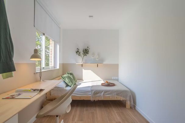 Gran Via de les Corts Catalanes, Barcelona, Catalonia 08004 - Photo 1