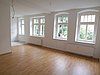 Kleine moderne Single-Wohnung mit offener Küche - Photo 1