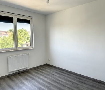 Modern en duurzaam nieuwbouwappartement met 2 kamers - Photo 1