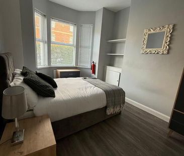 Room's To Let, 68 Tates Avenue, Belfast, BT9 7BY - Photo 5