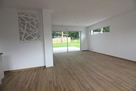 Maison 4 pièces – 106 m² environ à Vannes (ref : 31739) - Photo 2