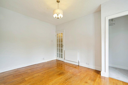 Parkside, Leeds, Horsforth - Photo 4