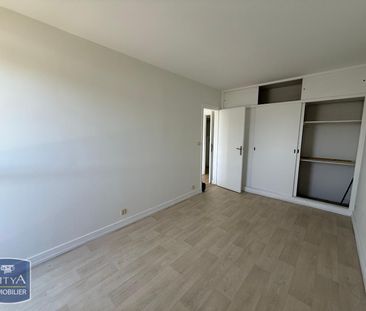 Location Appartement 2 pièces 50m² BOURGES 18000 - Photo 3