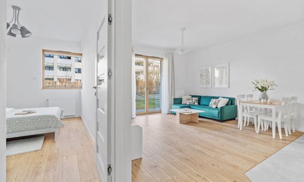 Warszawa, Wilanów, Błonia Wilanowskie, Zdrowa - Photo 1