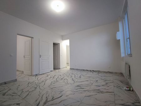 Appartement 3 pièces à louer en rez-de-chaussée - Réf 1047, - Photo 4