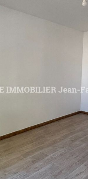 Location Appartement 2 pièces 40m² VALREAS 84600 - Photo 1