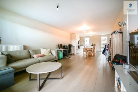 | VERHUURD! | RUIM WOONAPPARTEMENT met ZONNE-TERRAS - Foto 3