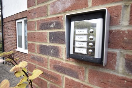 Nuffield Road, Headington, Oxford, OX3 - Photo 3