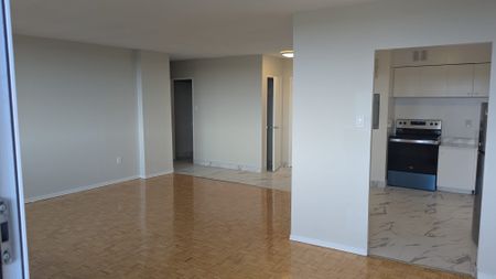 For Lease - 5348 Lakeshore Road Unit# 510, Burlington, Ontario - Photo 4