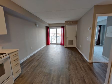 For Lease - 716 Main Street Unit# 206, Milton, Ontario - Photo 3