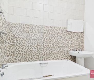 1 bedroom ground floor flat to rent - Photo 5