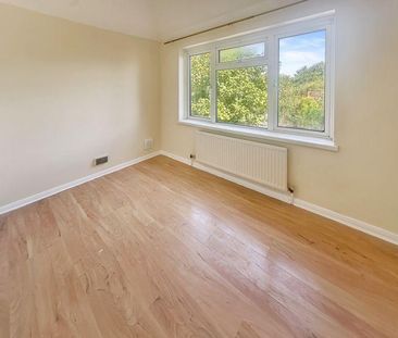 2 bedroom maisonette to rent - Photo 4
