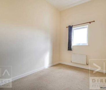 2 bedroom property to rent in Leatherhead - Photo 3