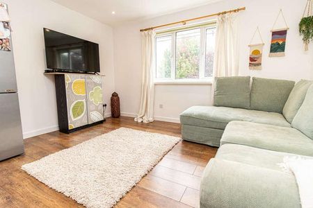 Old Bakery Court, Pentyrch, CF15 - Photo 2