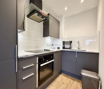 Lincoln House, Bolton - Photo 6