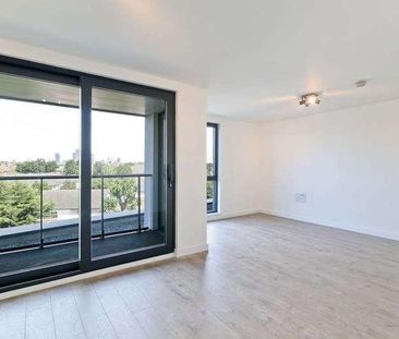 Rotherhithe New Road, Bermondsey, SE16 - Photo 2