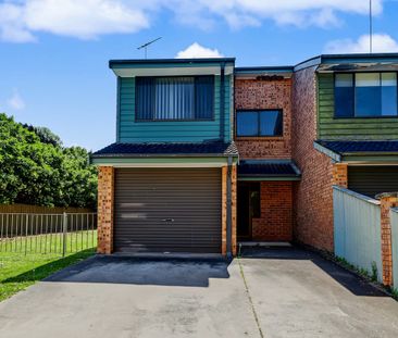 Space, Comfort & Peaceful Living in Pitt Town. NOTE: Aircons to be ... - Photo 5