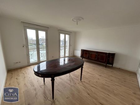 Location Appartement 3 pièces 92m² LAVAL 53000 - Photo 4