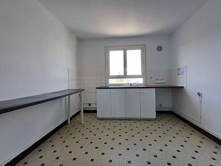 Appartement Tours 2 pièce(s) 68.32 m2 - Photo 3