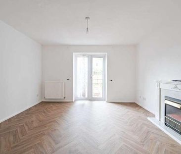 Richard House Drive, Beckton, E16 - Photo 2