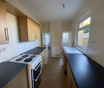 2 bedroom terraced house to rent - Photo 5