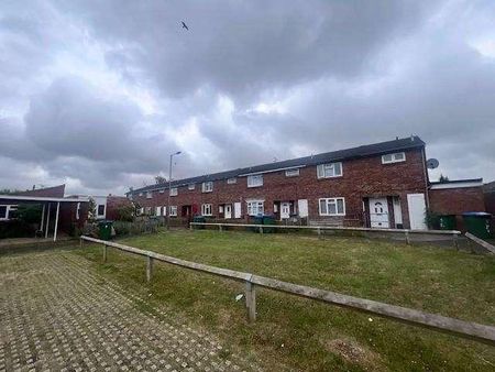 Helford Close, Aylesbury, HP21 - Photo 3