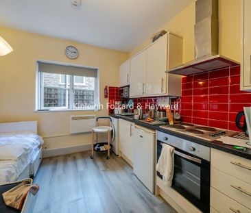 Studio to rent - Photo 5