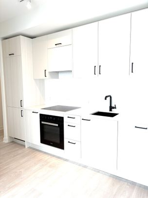 For Lease - 5 quarrington Lane Unit# 1205, Toronto, Ontario - Photo 1
