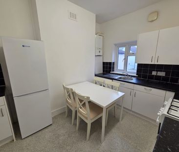 2 Bed Flat, Goodall Road, E11 - Photo 6