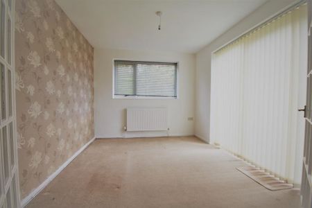 3 bedroom semi-detached house to rent - Photo 3