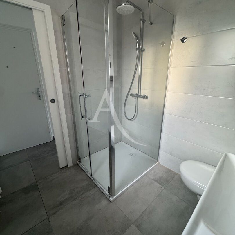 Location Appartement 1 pièce 24m² - Photo 1